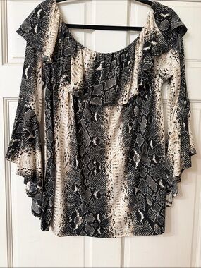 L&B Off-Shoulder Snake Print Ruffle Blouse - Black & Cream